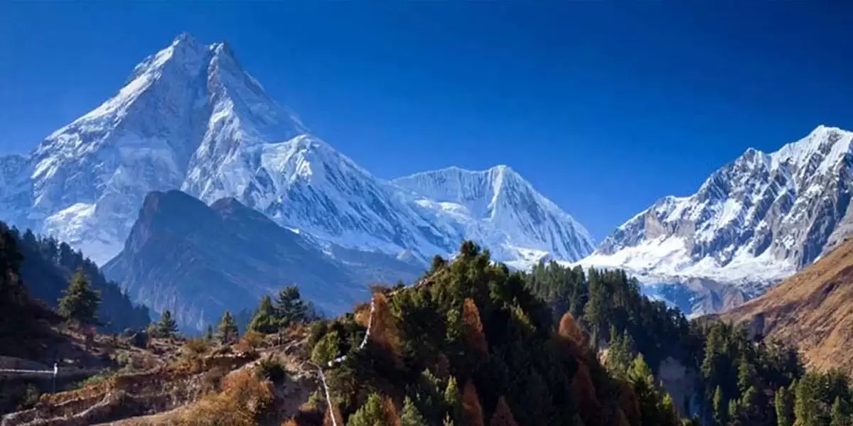 Kanchenjunga wilderness trek